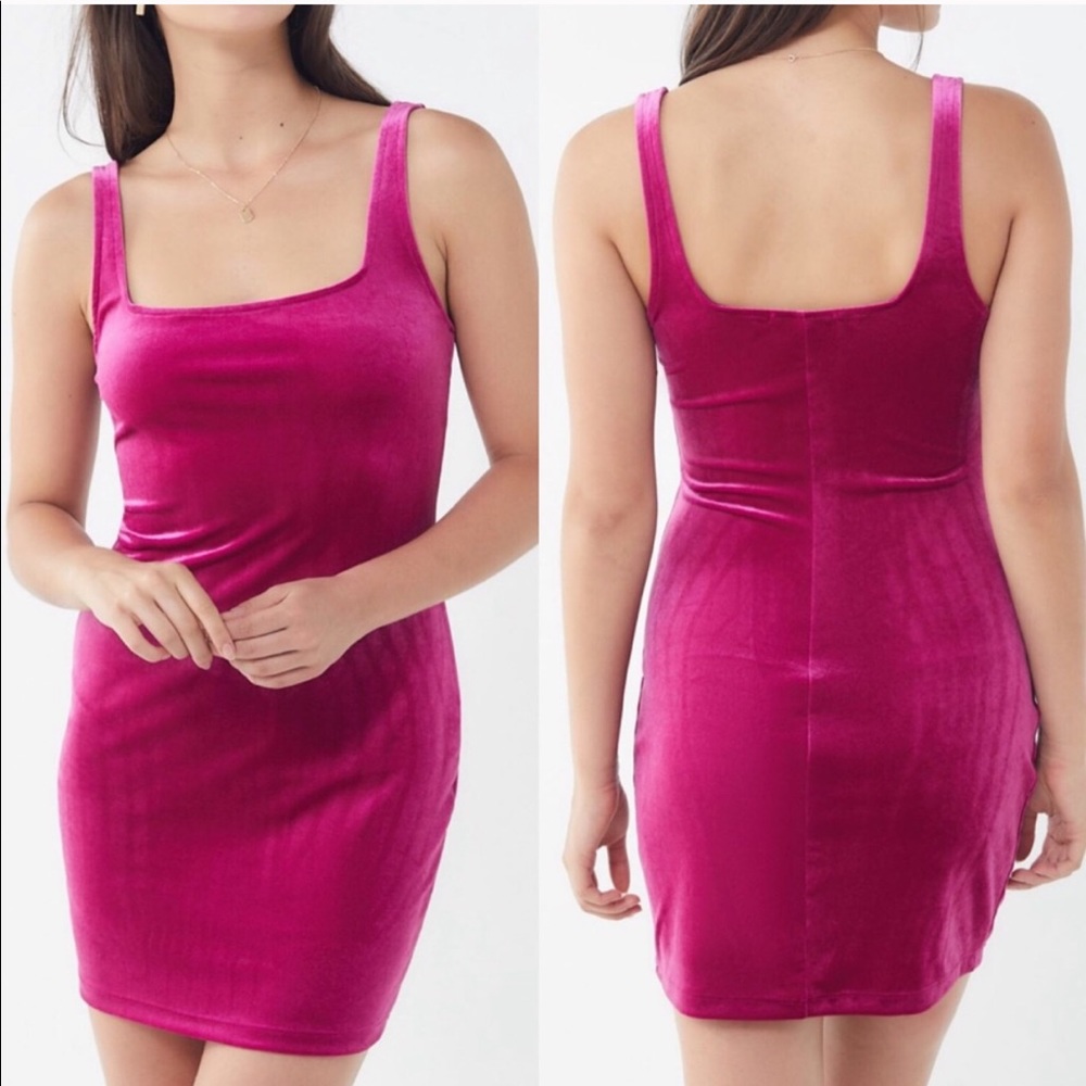 NWT UO Hailey Velvet Square-Neck Mini Dress